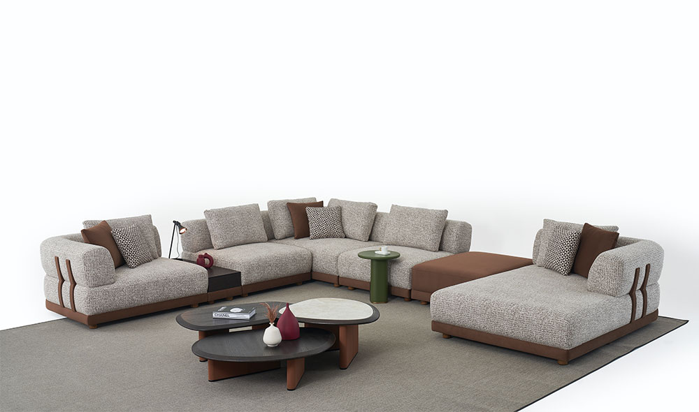 OPUS CORNER